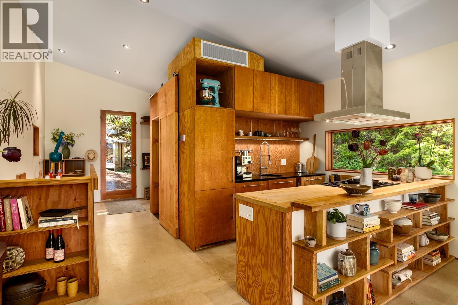 1283 PARK ROAD, Bowen Island