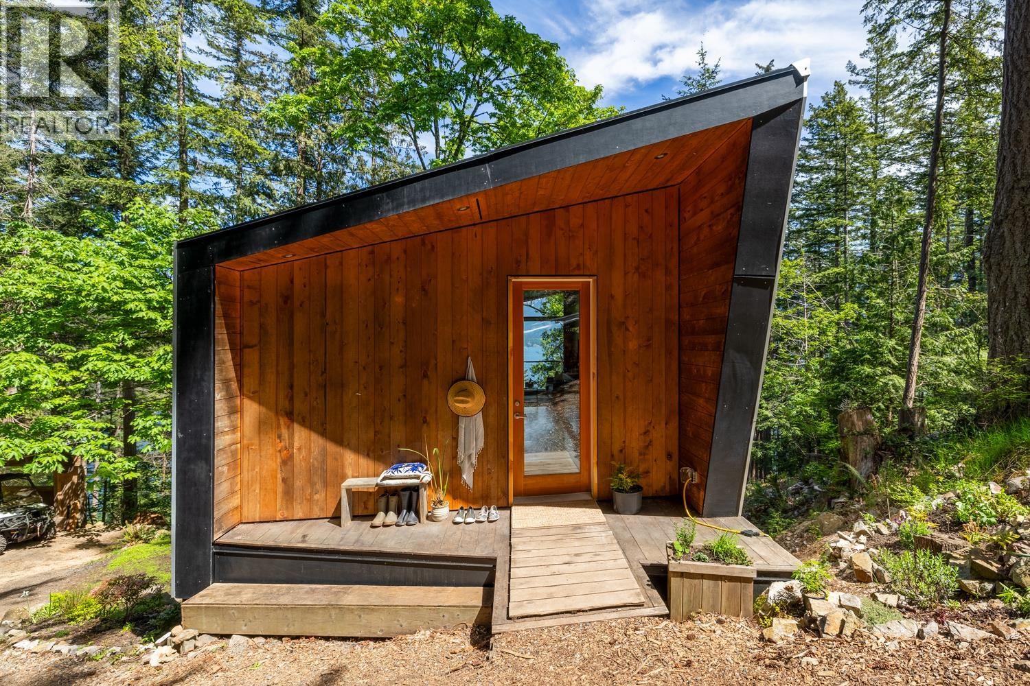 1283 PARK ROAD, Bowen Island