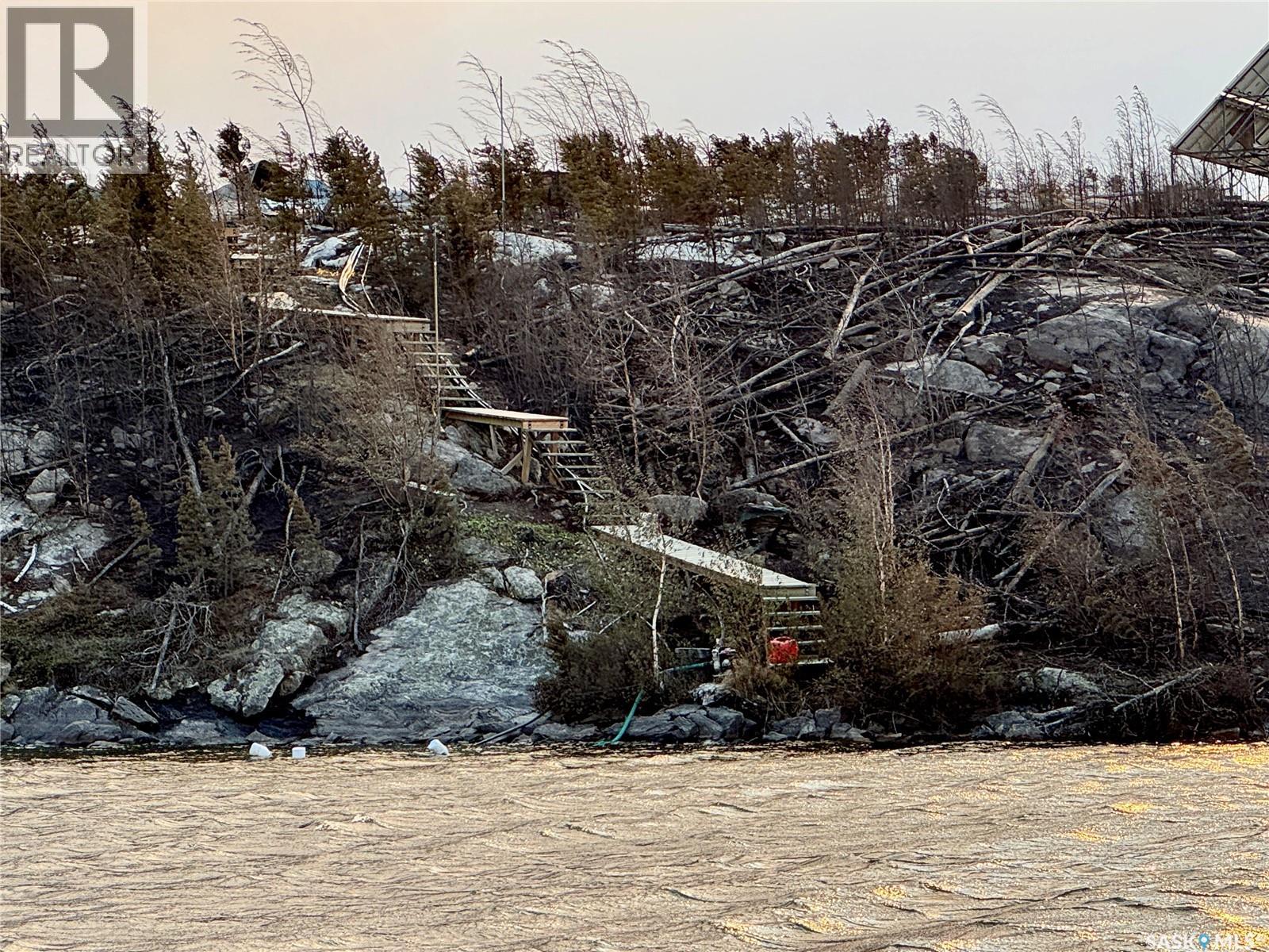 Reynold's Bay Titled Lot — photo 7
