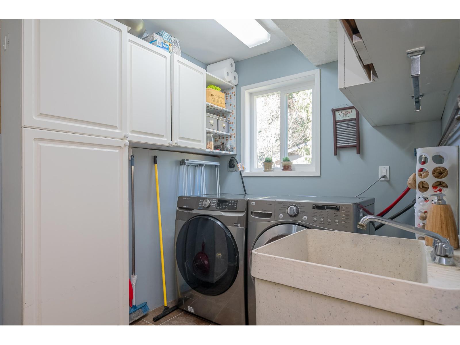 20157 43 AVENUE, Langley