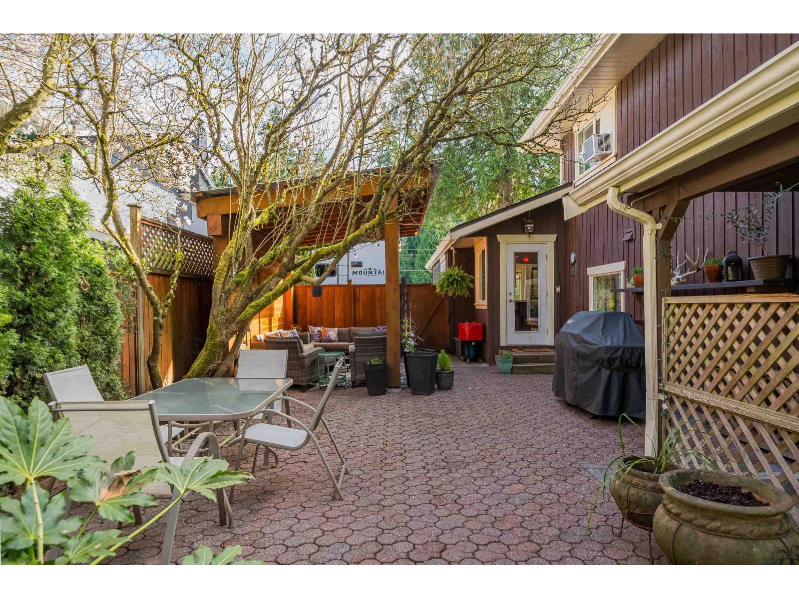 20157 43 AVENUE, Langley