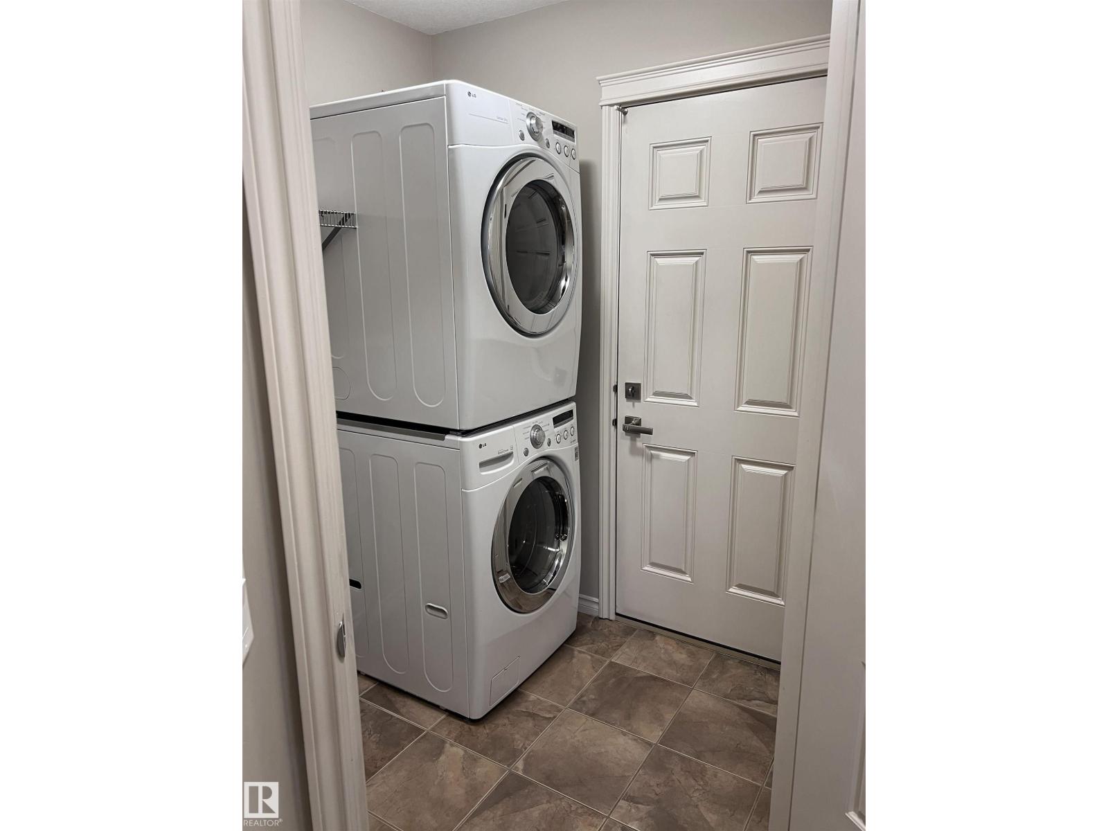 1117 59A ST SW, Edmonton