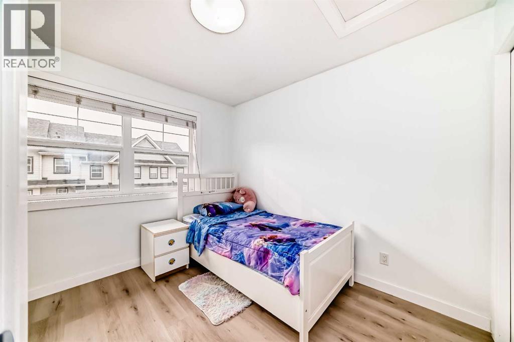 Single Family House 5 Level for Sale in  Panatella Hill NW Panorama Hills Calgary 