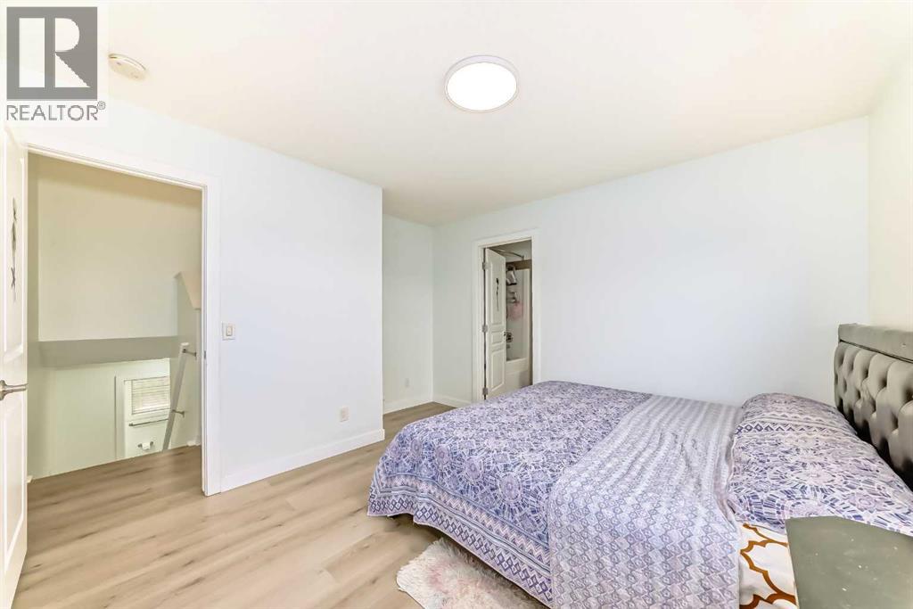 Single Family House 5 Level for Sale in  Panatella Hill NW Panorama Hills Calgary 