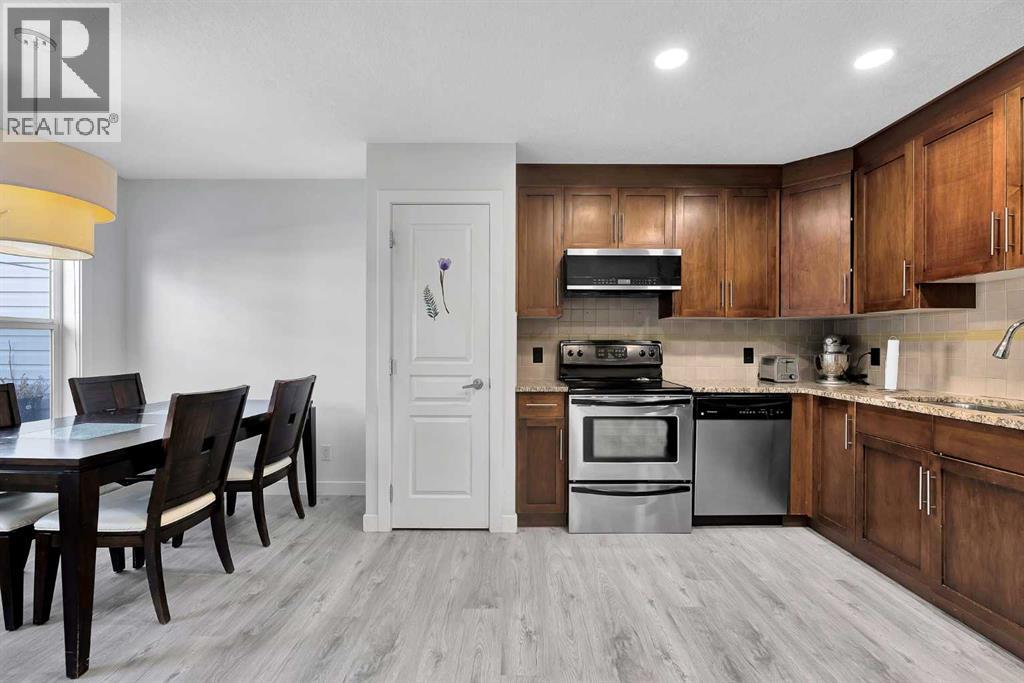 Single Family House 5 Level for Sale in  Panatella Hill NW Panorama Hills Calgary 