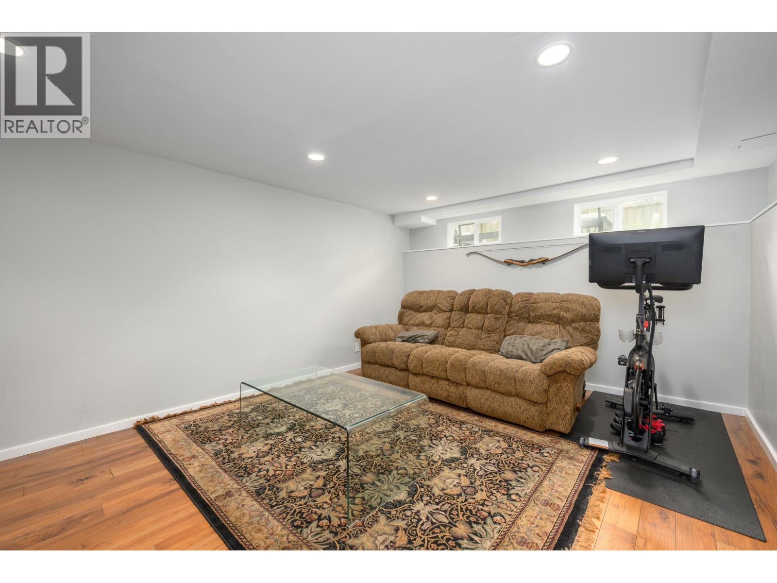 10 2590 AUSTIN AVENUE, Coquitlam