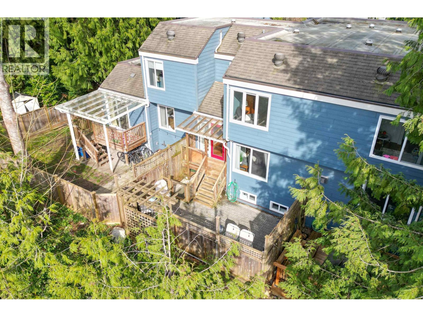 10 2590 AUSTIN AVENUE, Coquitlam