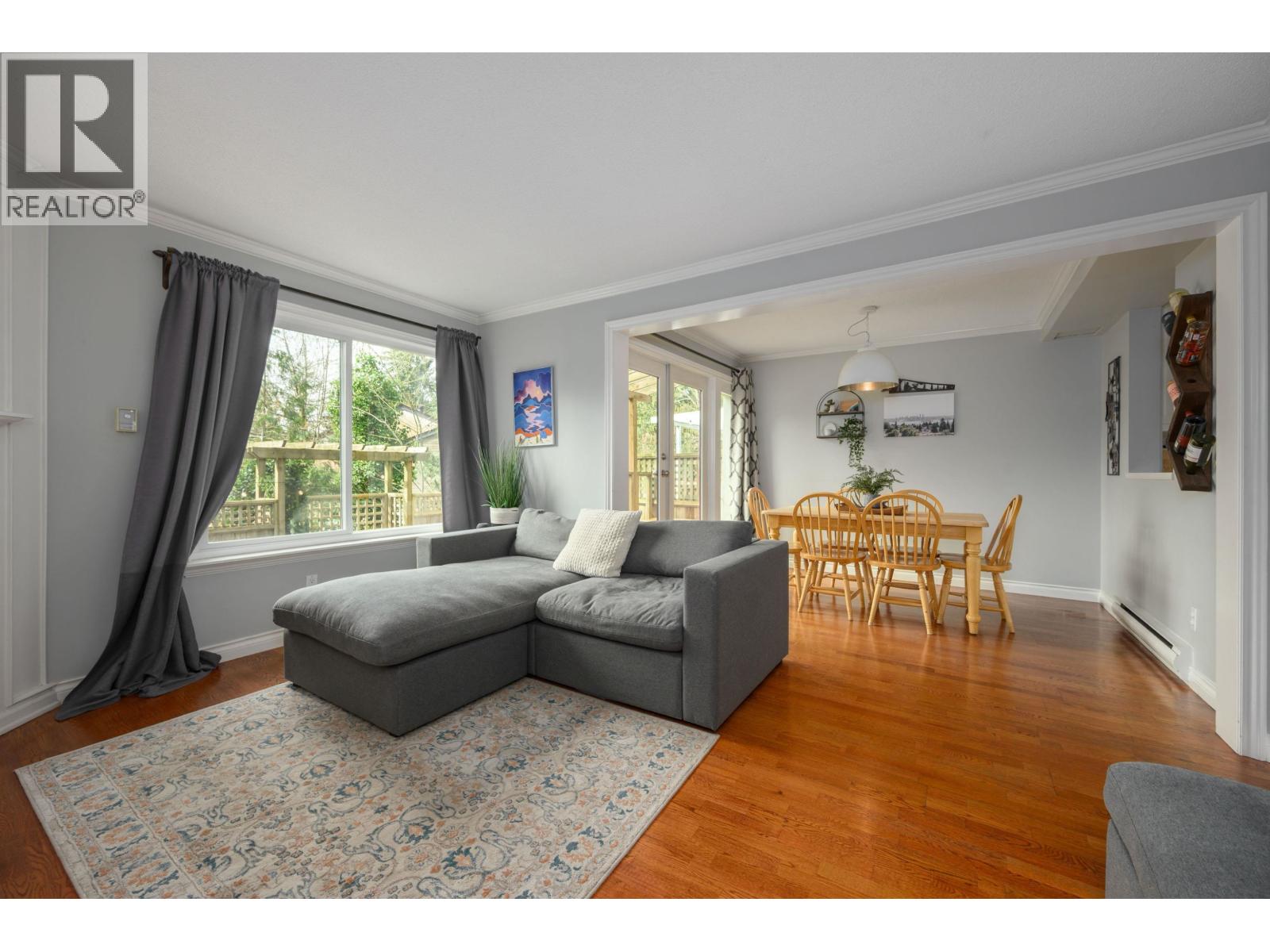 10 2590 AUSTIN AVENUE, Coquitlam