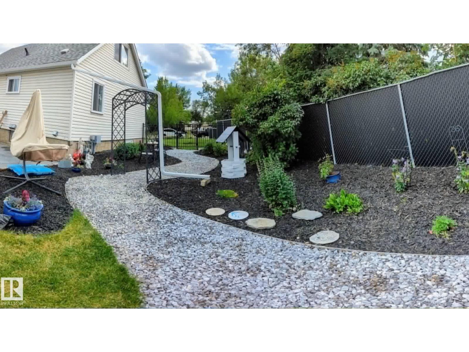 13520 124A AV NW, Edmonton