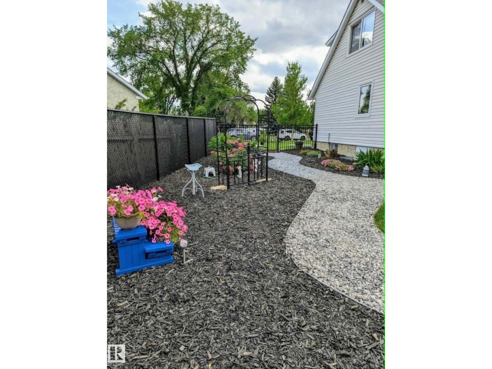 13520 124A AV NW, Edmonton