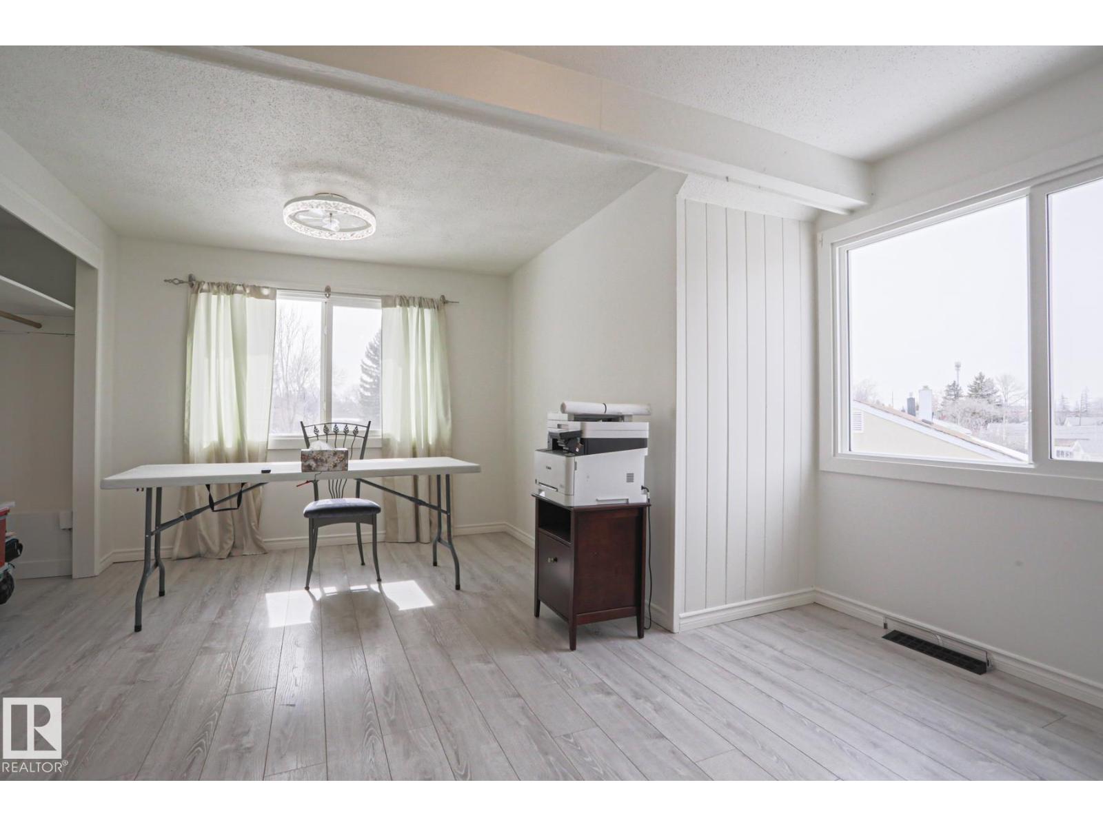 13520 124A AV NW, Edmonton