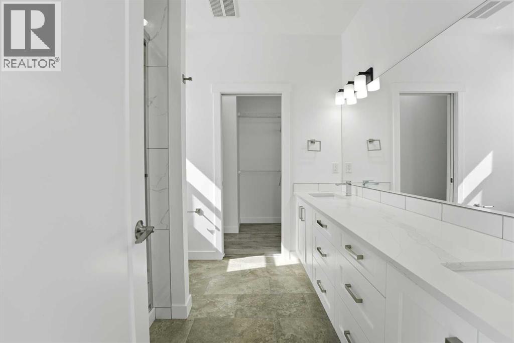 4240 Bauman Way, Innisfail