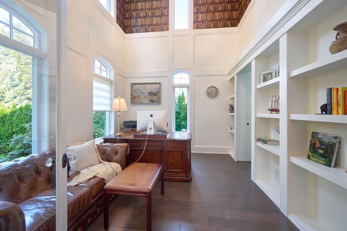 2534 CEDAR DRIVE, Surrey