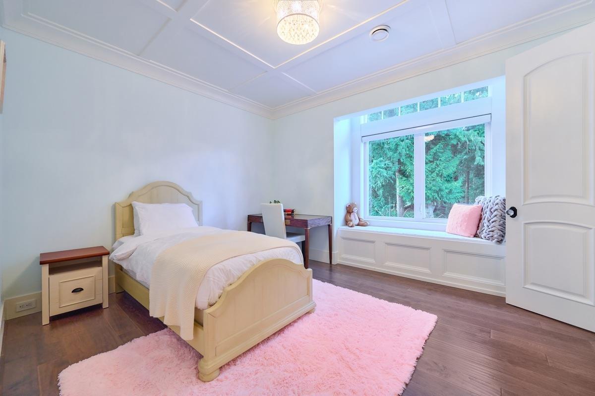 2534 CEDAR DRIVE, Surrey