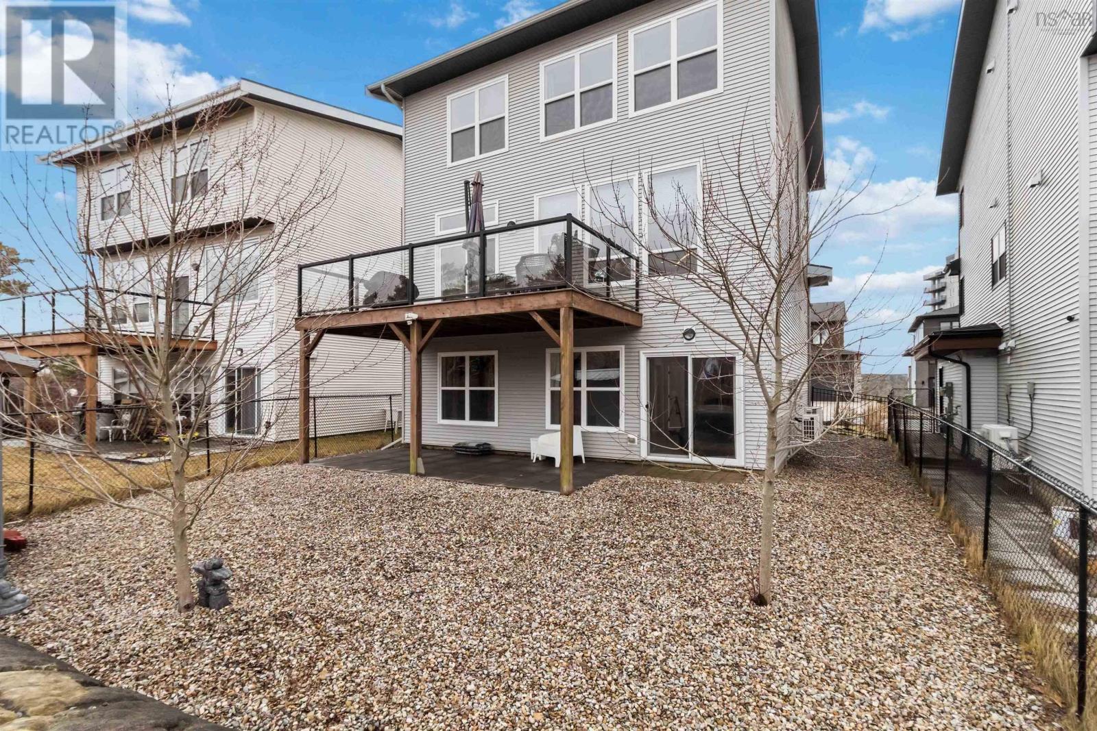 237 TRANSOM DRIVE - 43