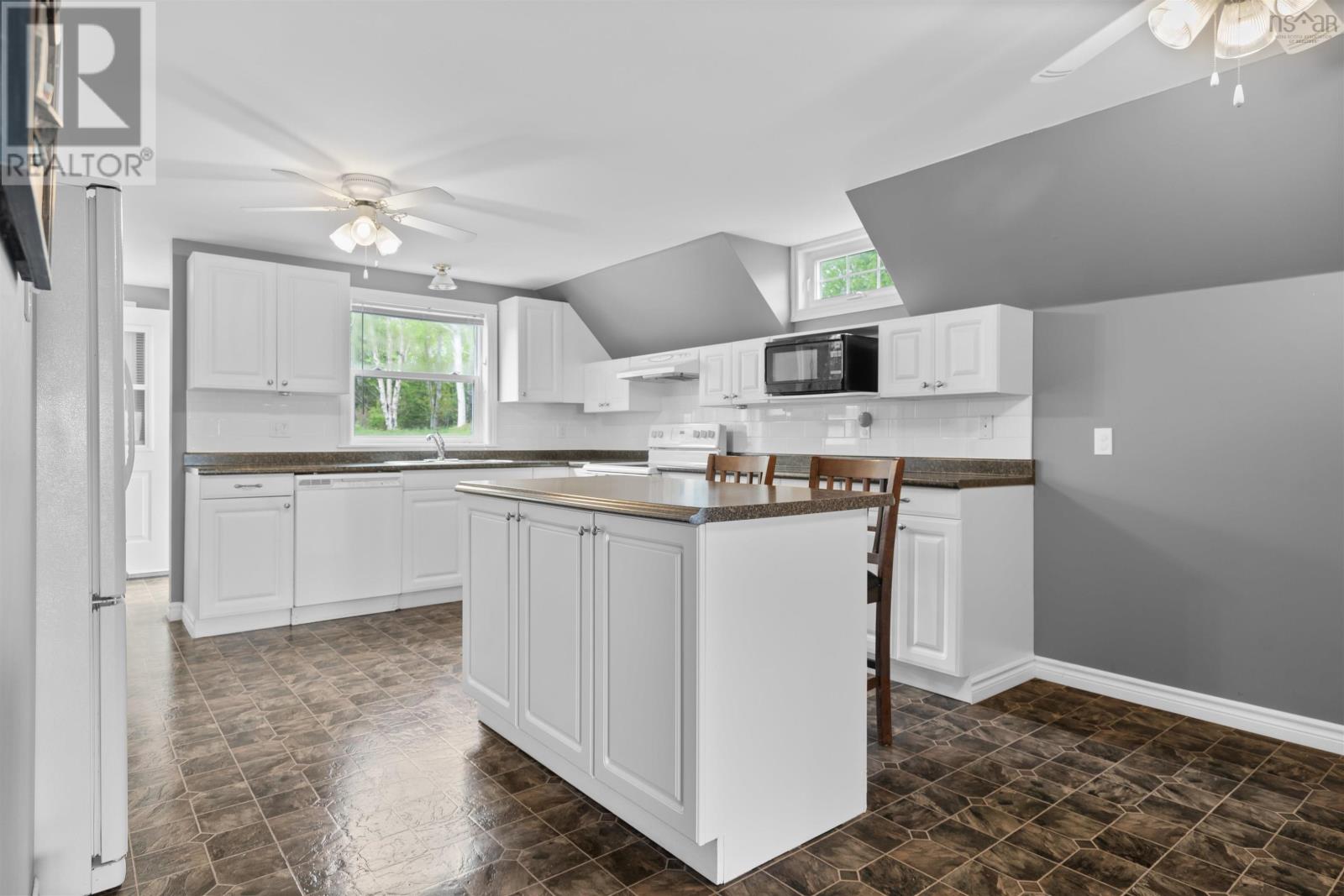 1258 CARIBOU ISLAND ROAD - 20