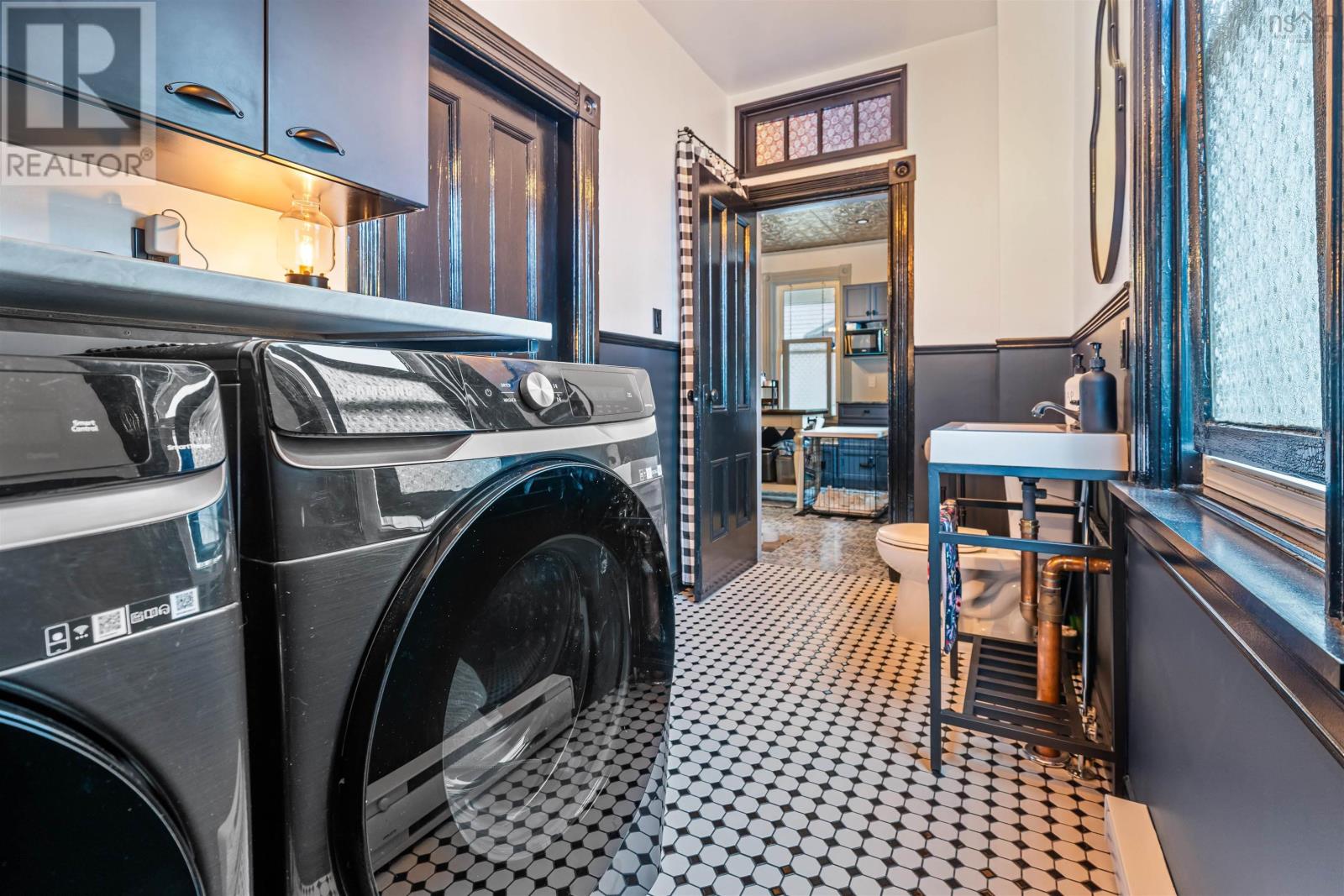 Property 12 of 46 of 500 Nelson Street