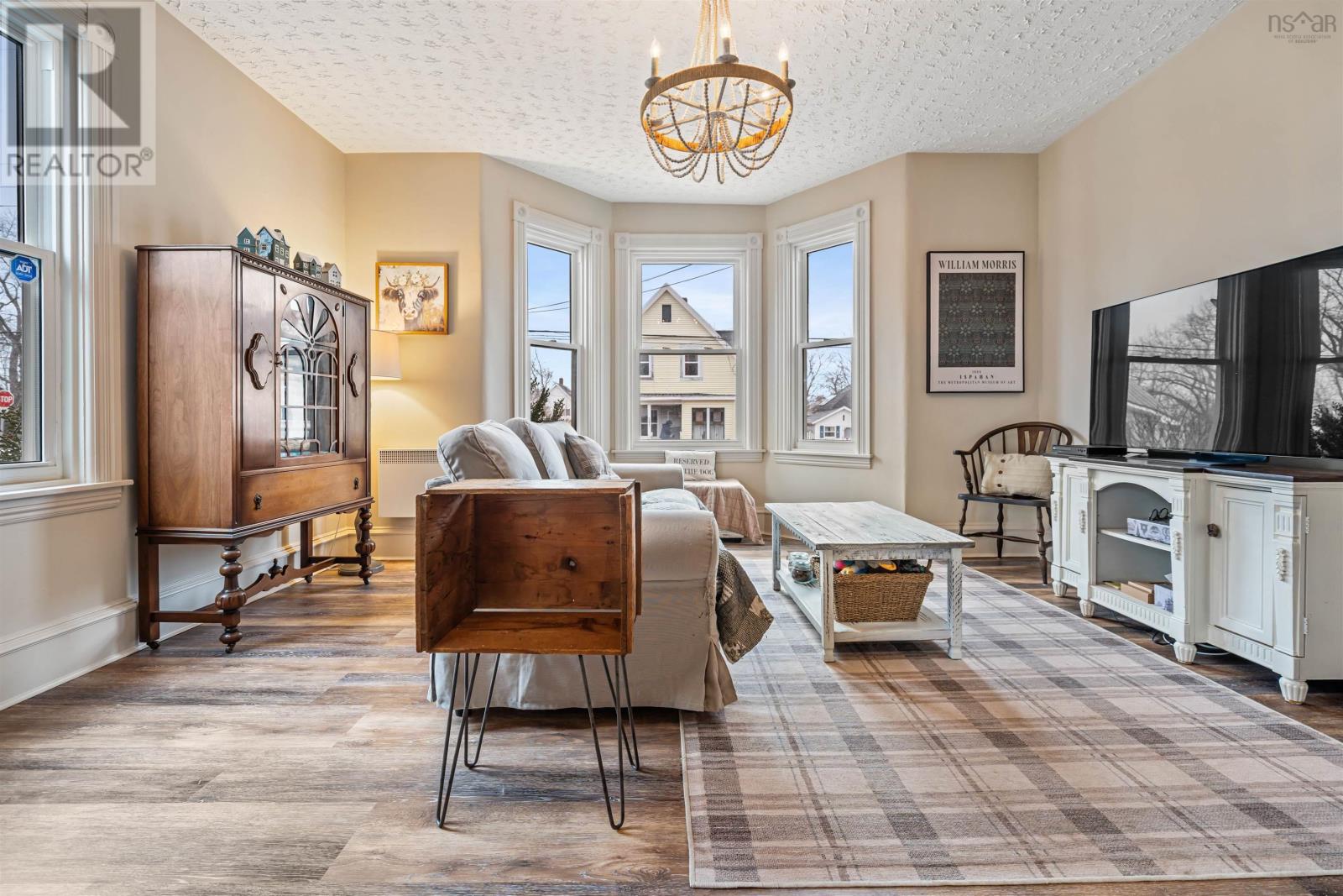 Property 18 of 46 of 500 Nelson Street