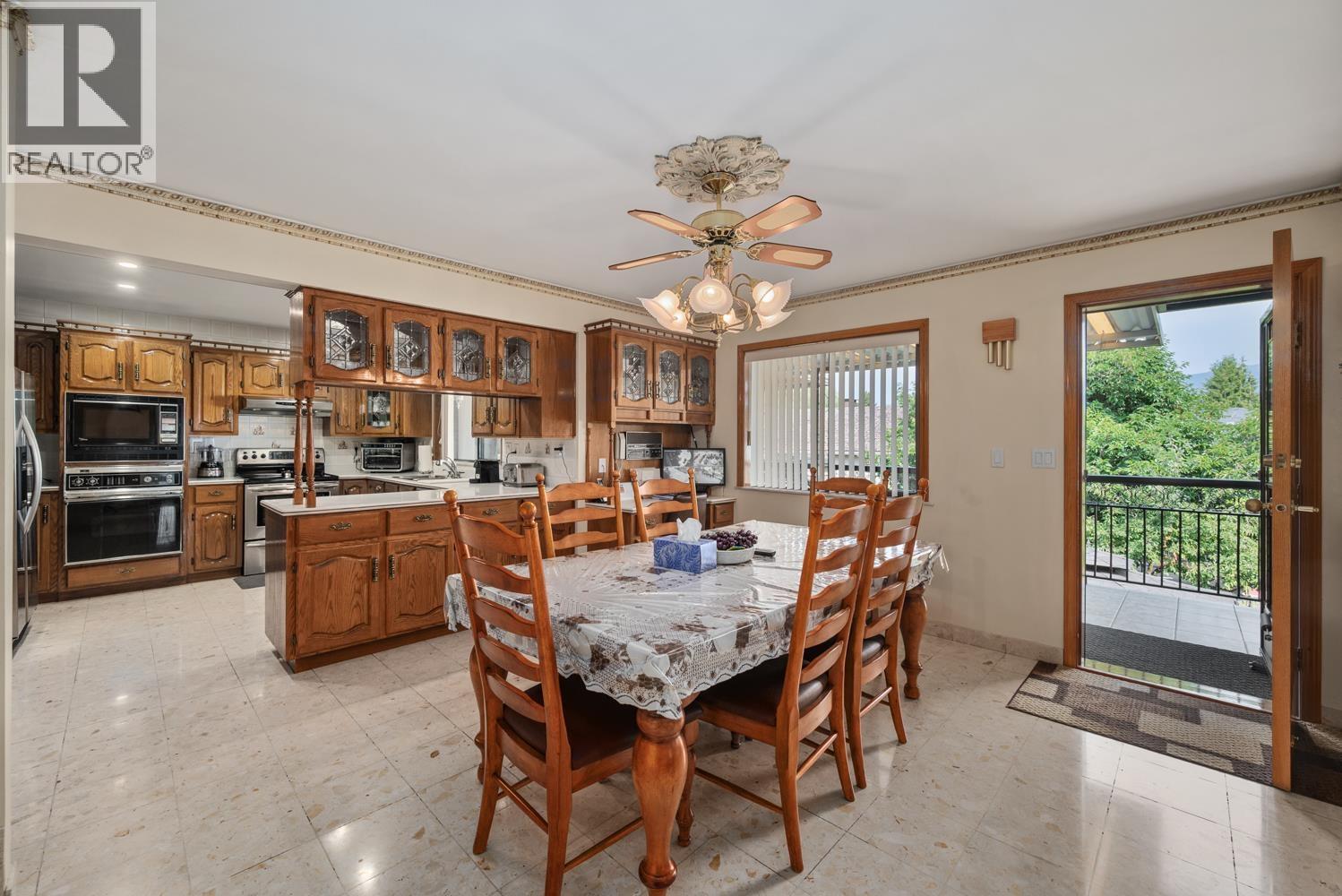 7113 UNION STREET, Burnaby