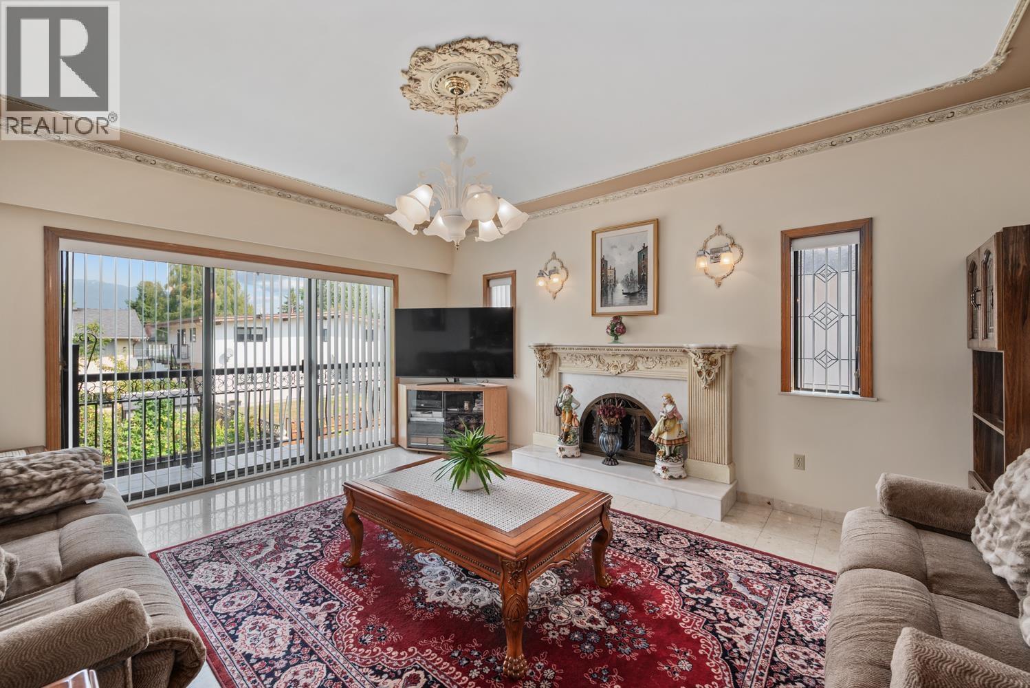 7113 UNION STREET, Burnaby