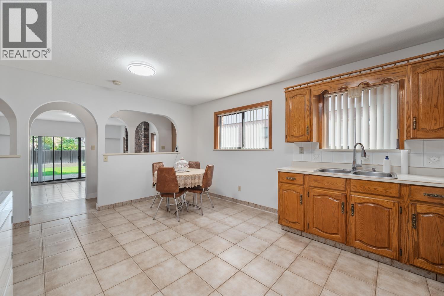 7113 UNION STREET, Burnaby