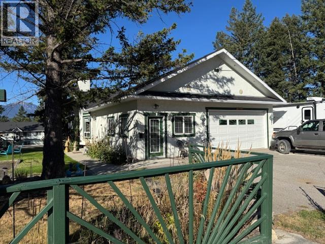 #109 7369 PROSPECTOR AVENUE - 20