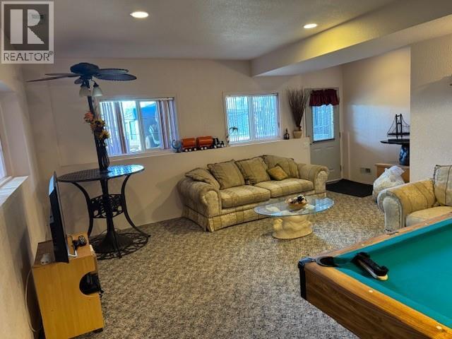 #109 7369 PROSPECTOR AVENUE - 29