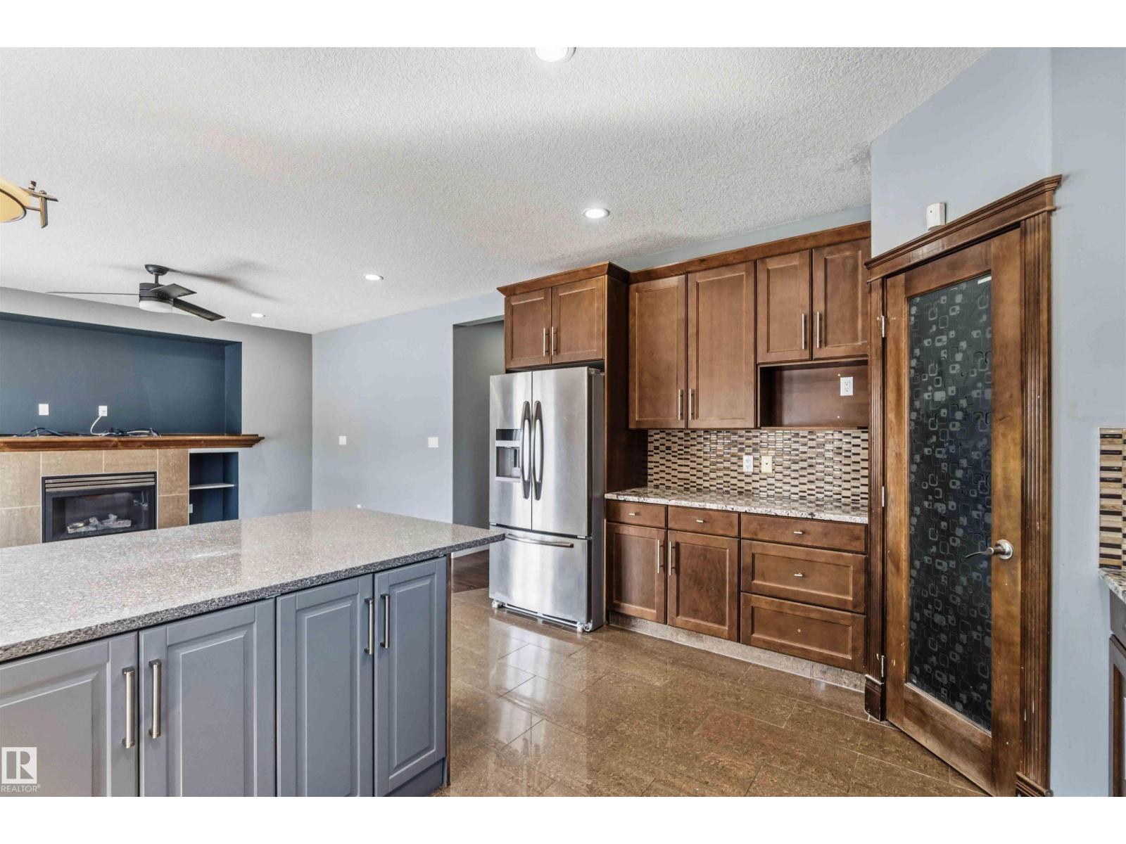 3563 14 ST NW, Edmonton