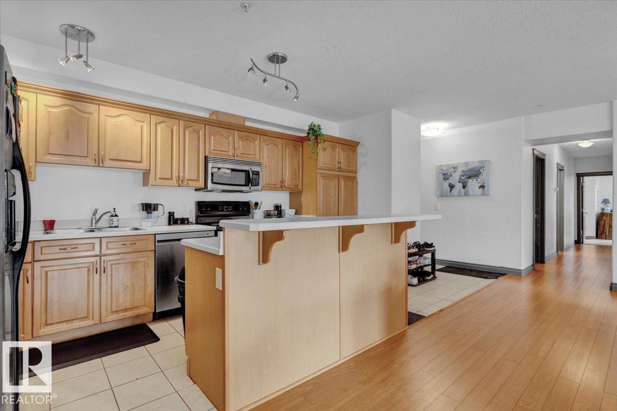 #207 9739 92 ST NW, Edmonton