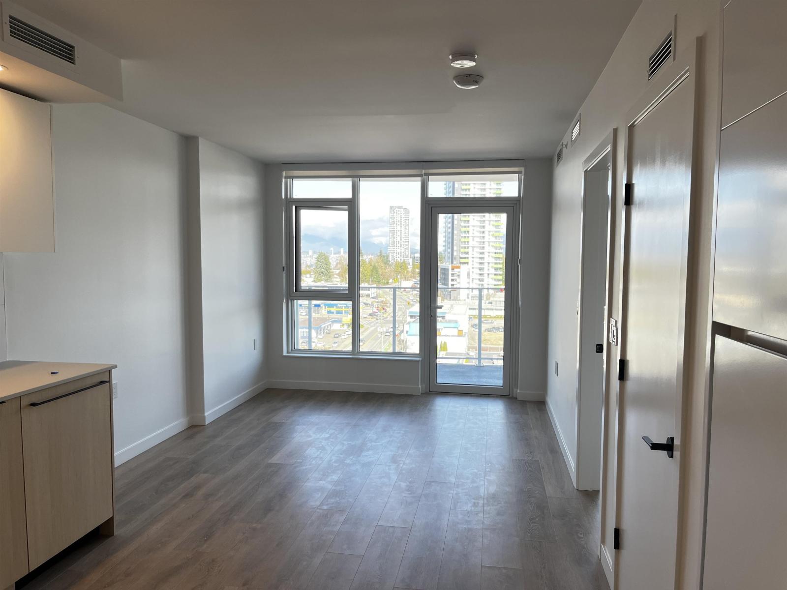 1109 13738 CENTRAL Avenue - photo 2