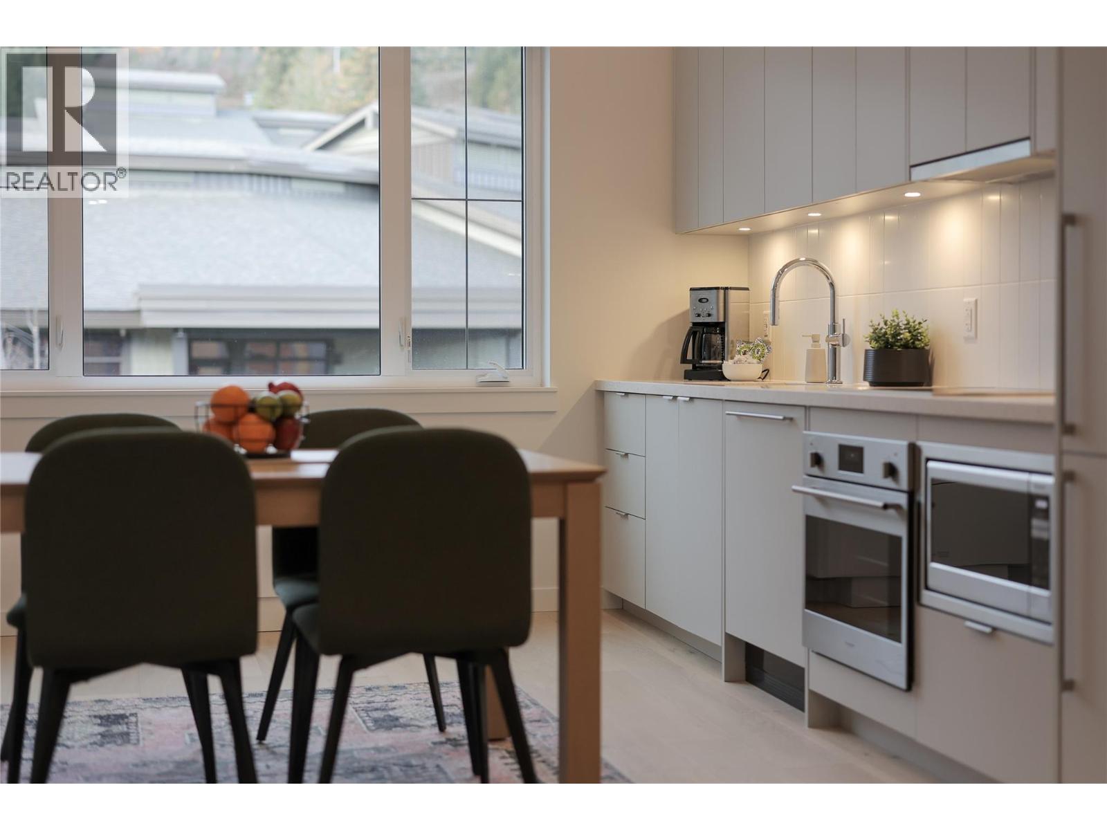 4280 Red Mountain Road Unit# 409, Rossland