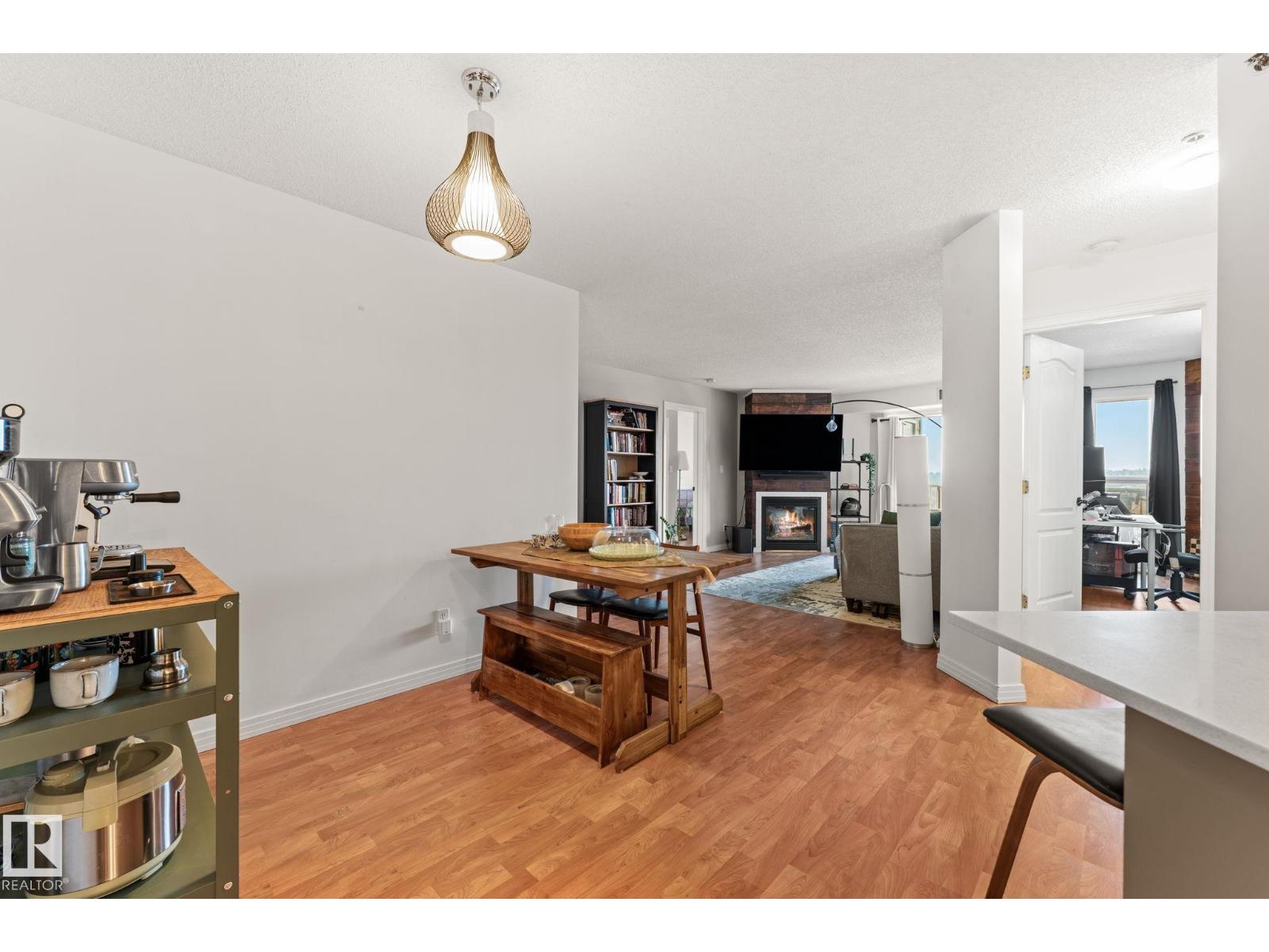 #311 9640 105 ST NW, Edmonton