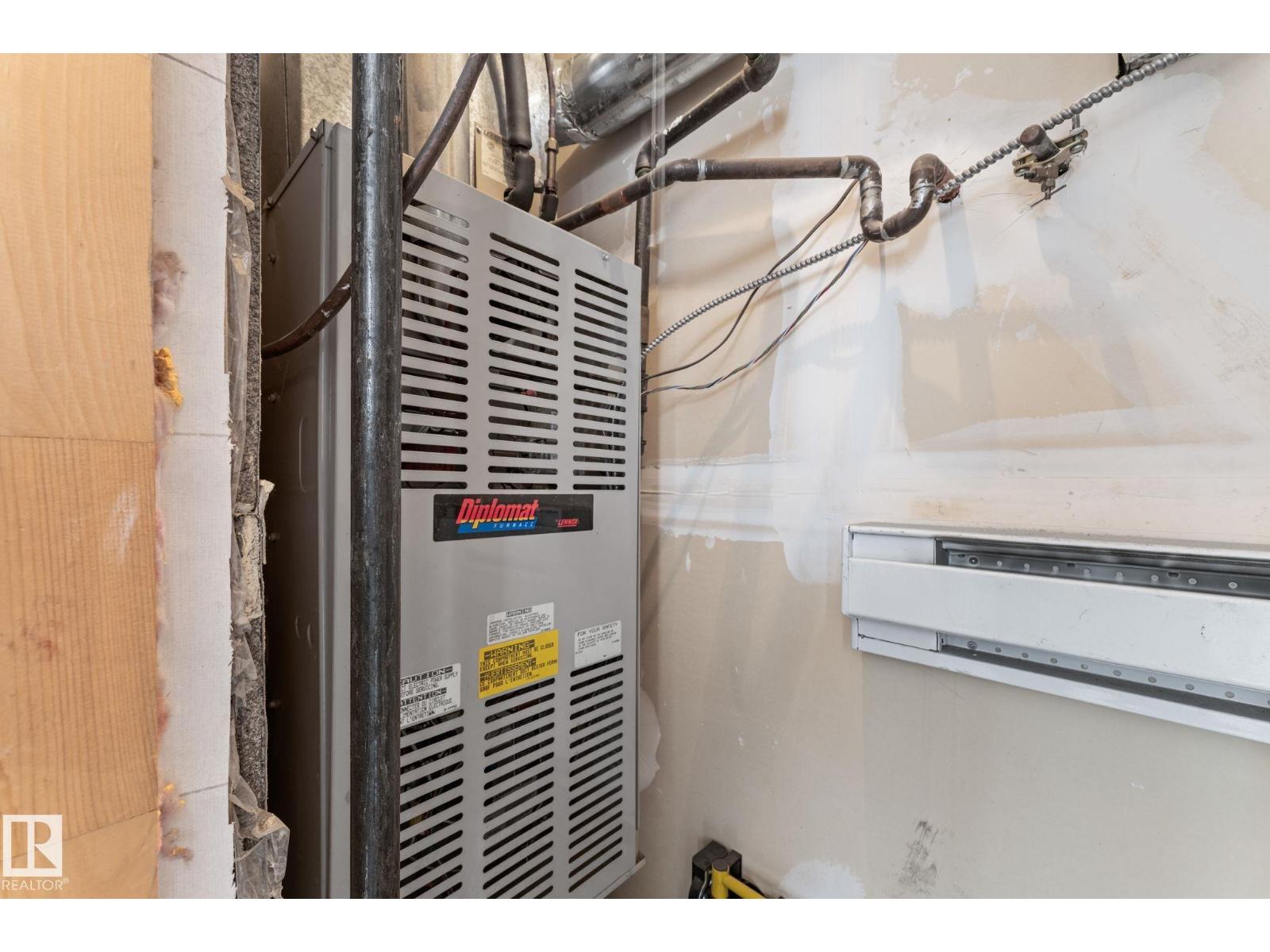 #311 9640 105 ST NW, Edmonton