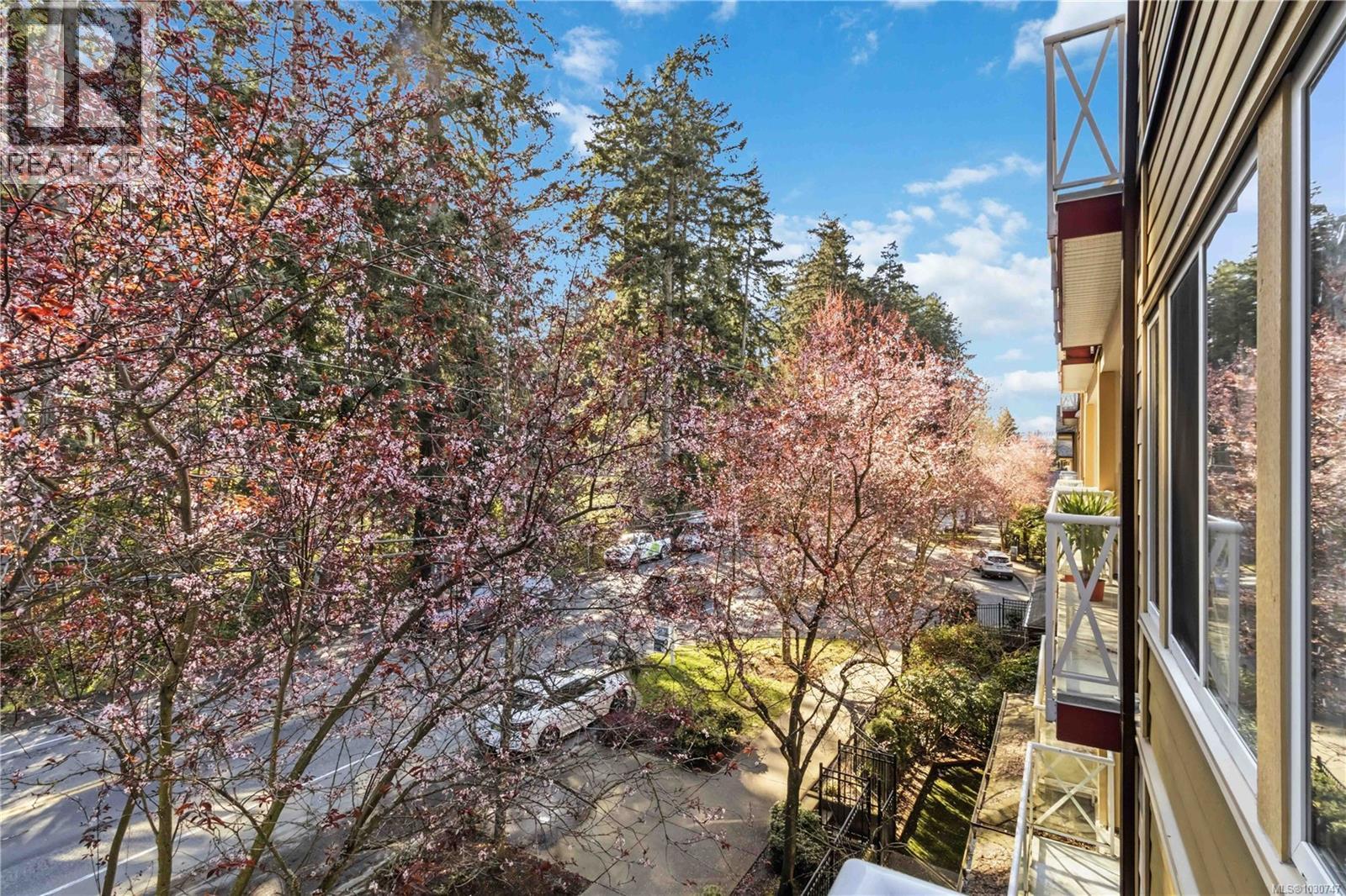 309 360 Goldstream Ave, Colwood