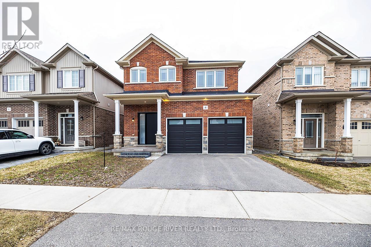 10 MOSES CRESCENT - 1