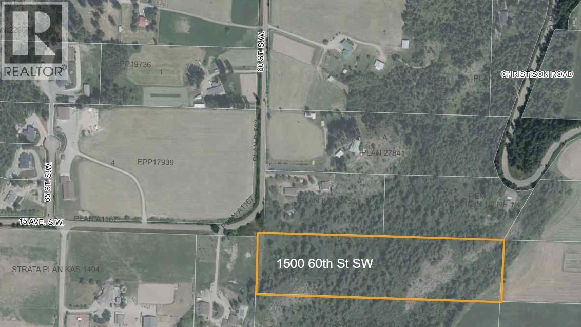 1500 Street SW, Salmon Arm