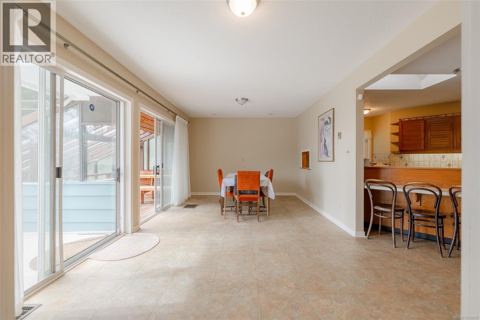 1850 Alberni Hwy - 11