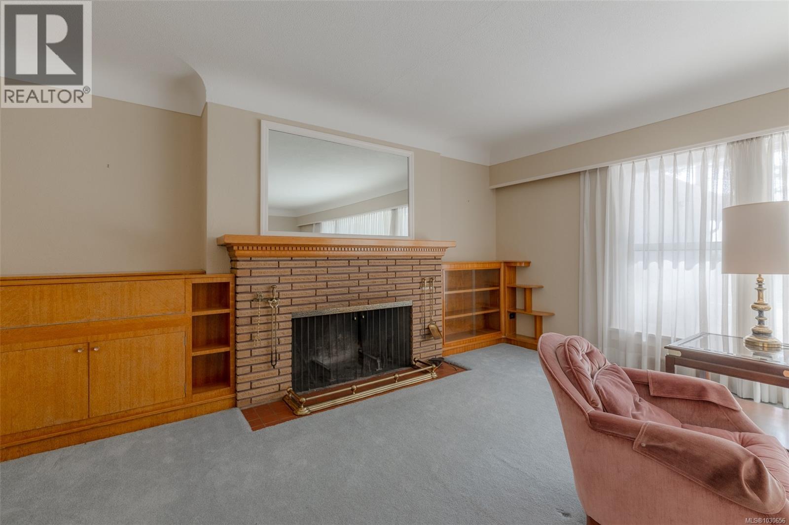 1850 ALBERNI HWY - 20