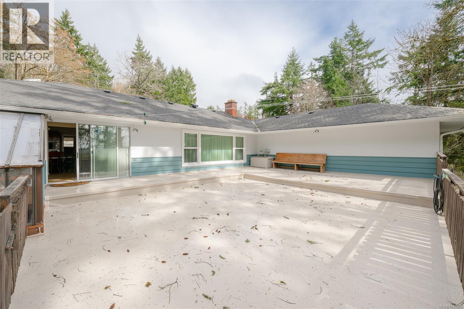 1850 Alberni Hwy - 17