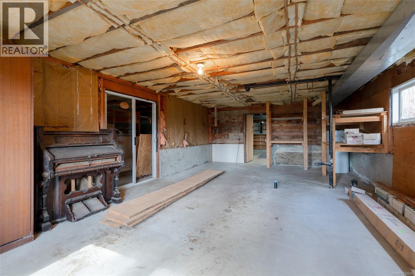 1850 Alberni Hwy - 37