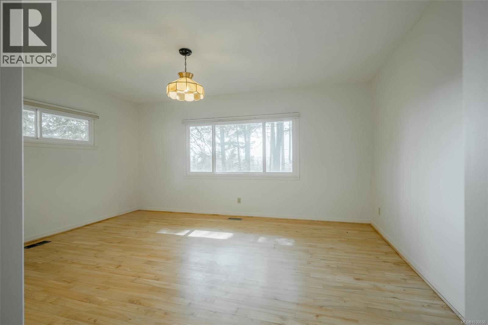 1850 Alberni Hwy - 27