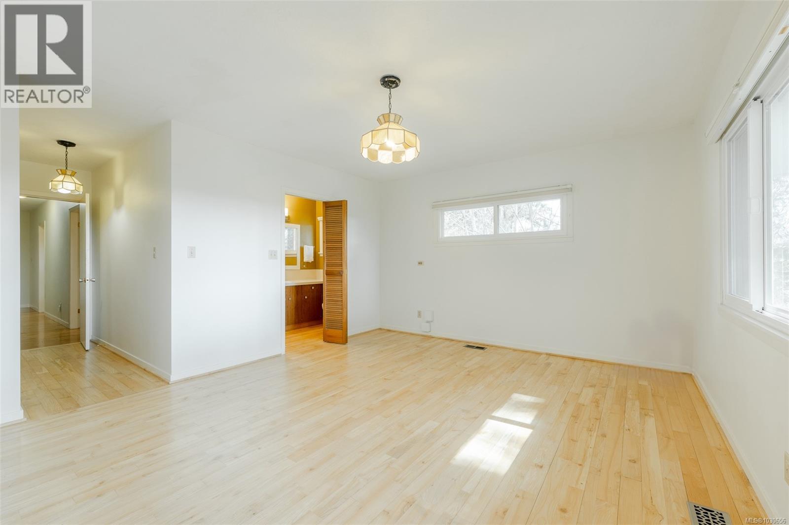 1850 Alberni Hwy - 28