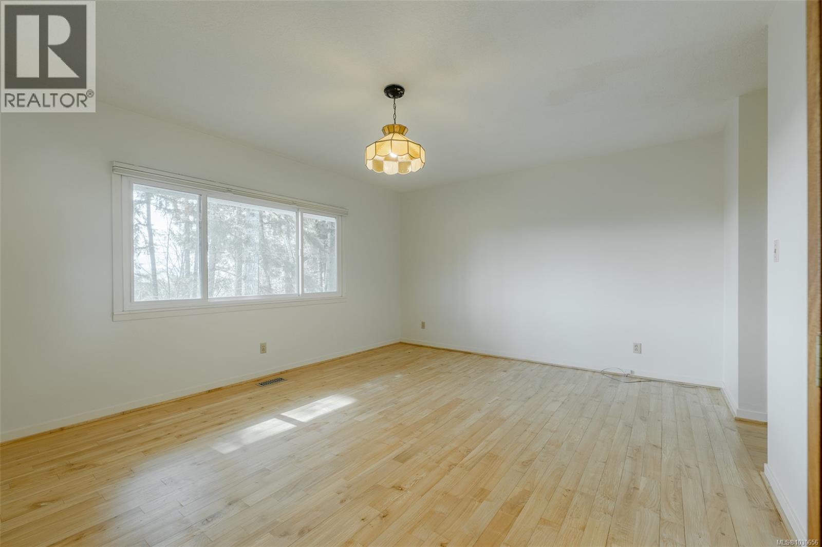 1850 Alberni Hwy - 29
