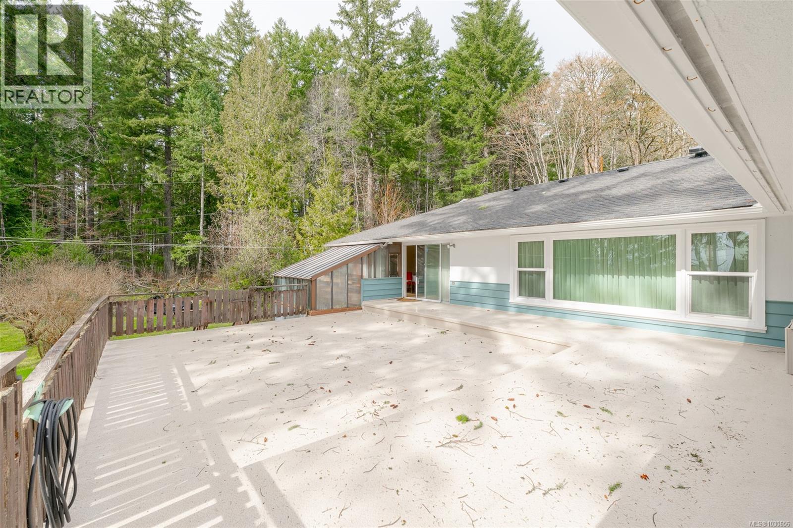 1850 Alberni Hwy - 16