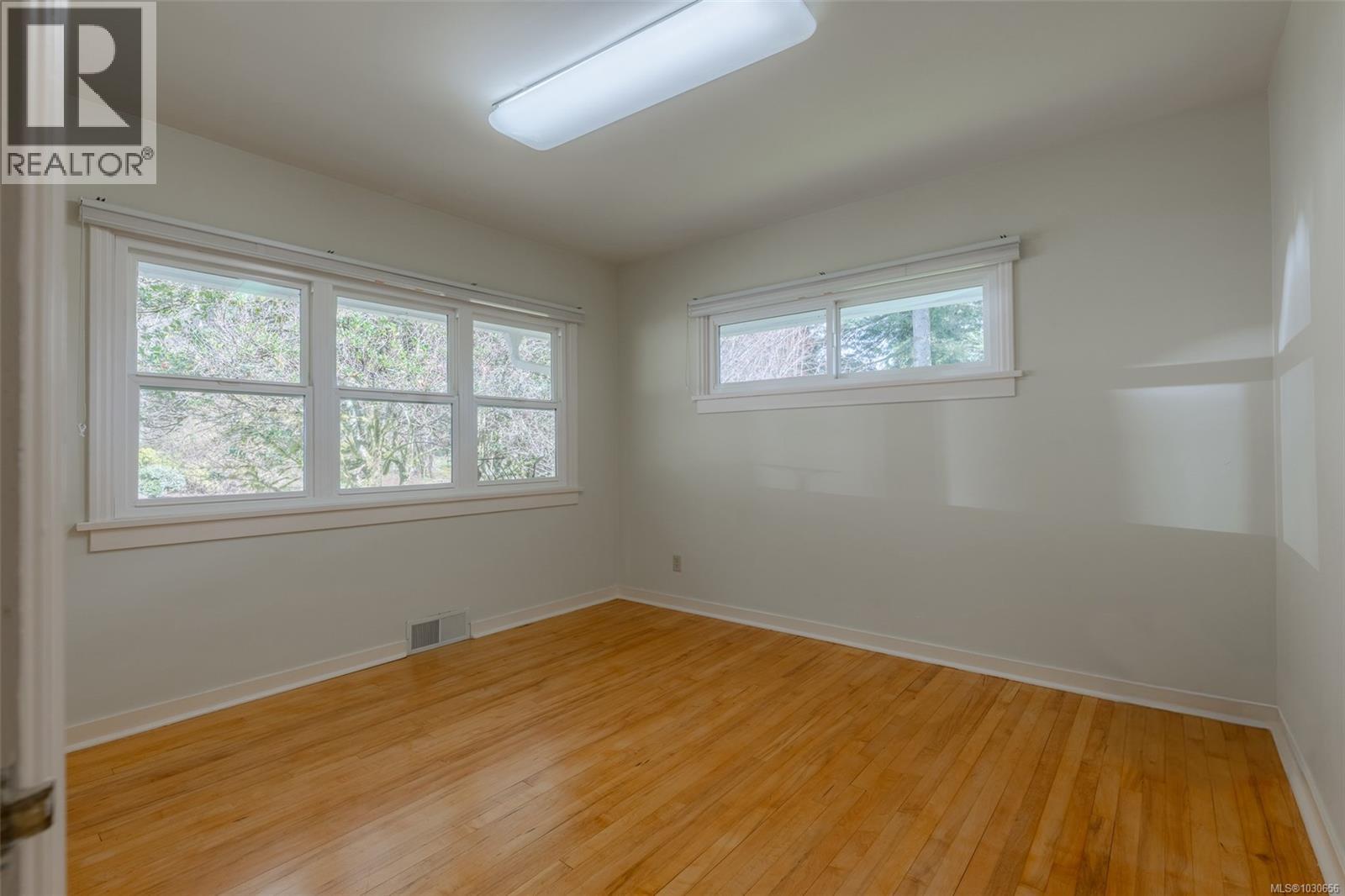 1850 Alberni Hwy - 24