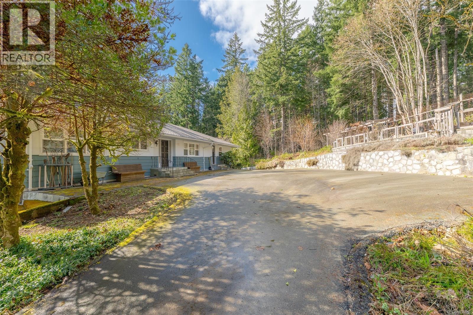 1850 ALBERNI HWY - 43