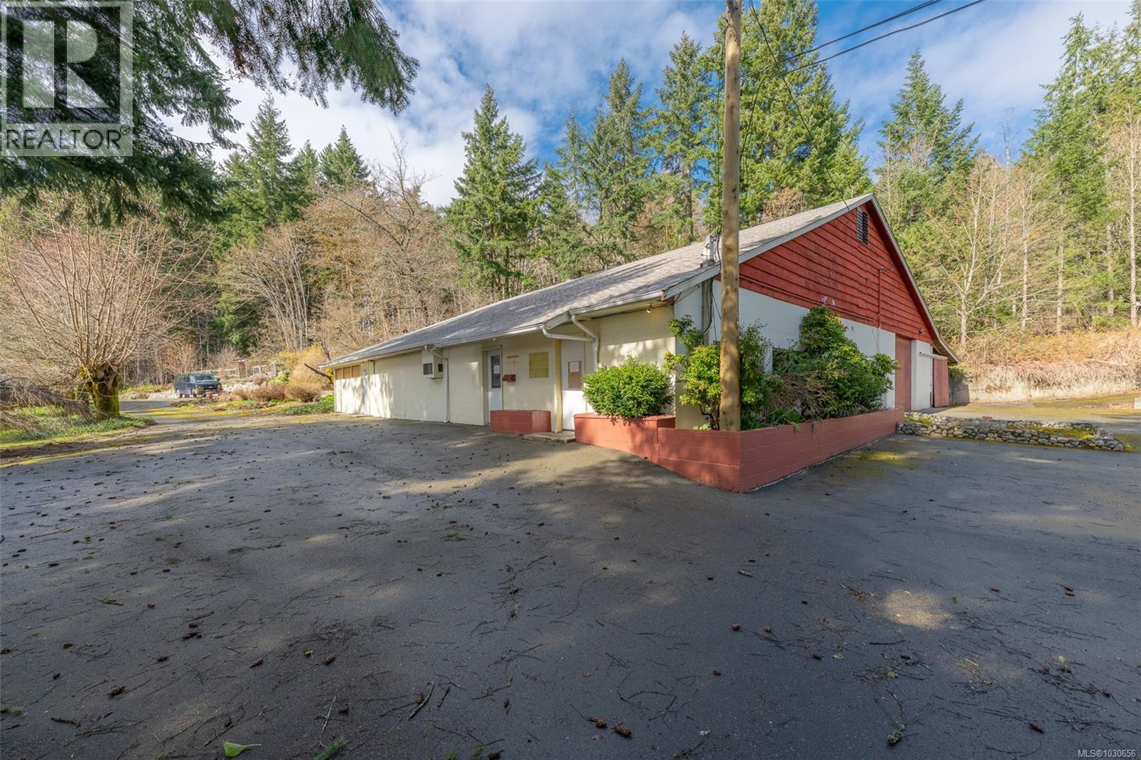1850 Alberni Hwy - 46