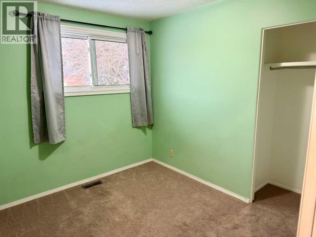 83 Barrett Drive, Red Deer