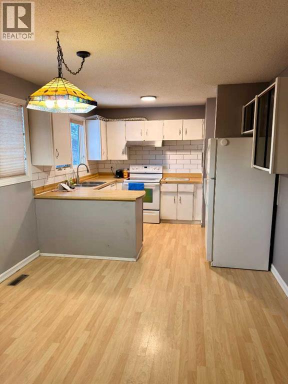 83 Barrett Drive, Red Deer