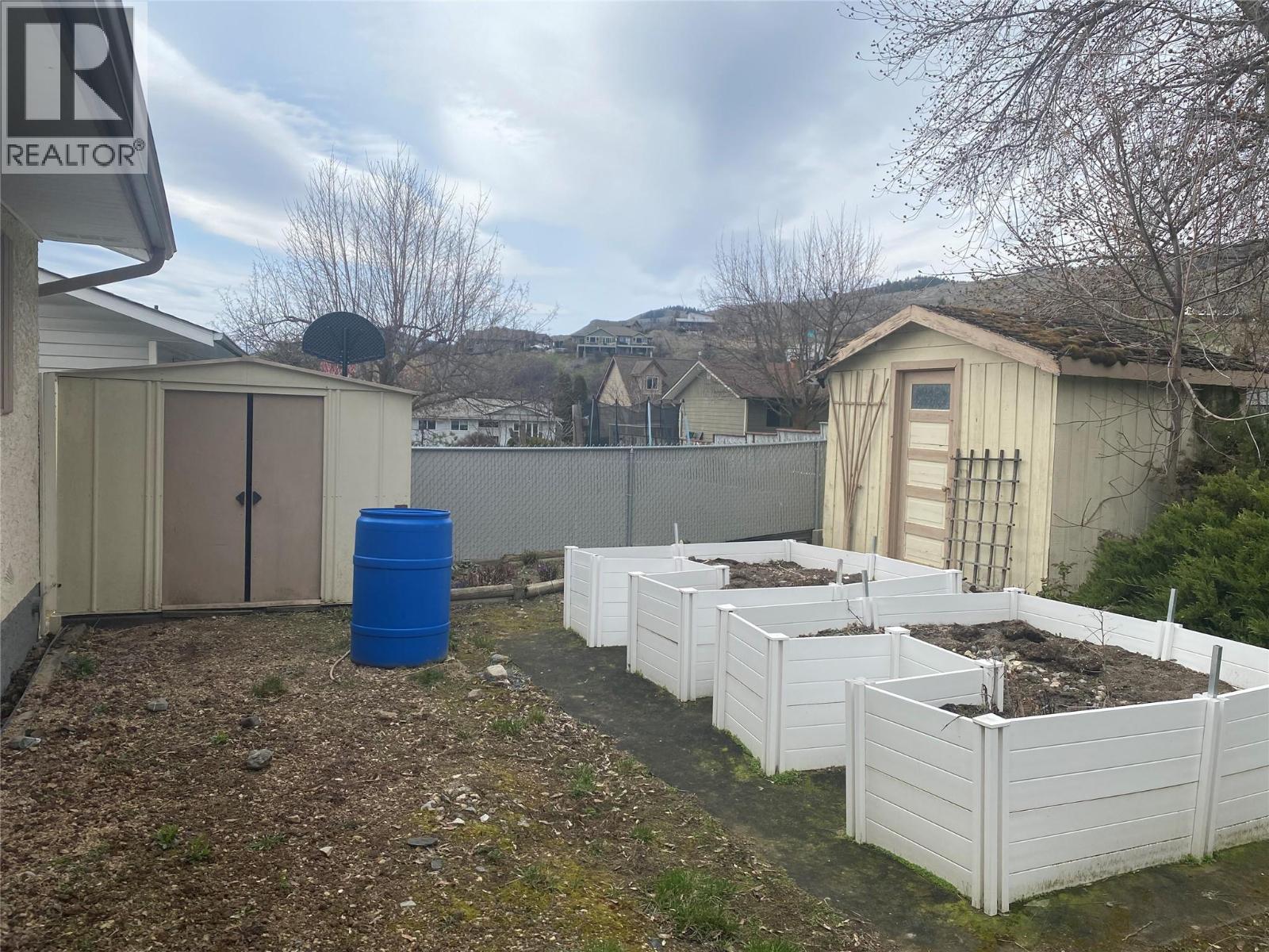 2900 PROSPECT DRIVE - 22